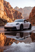 Porsche 911 GT3 in Canyon - Prompt